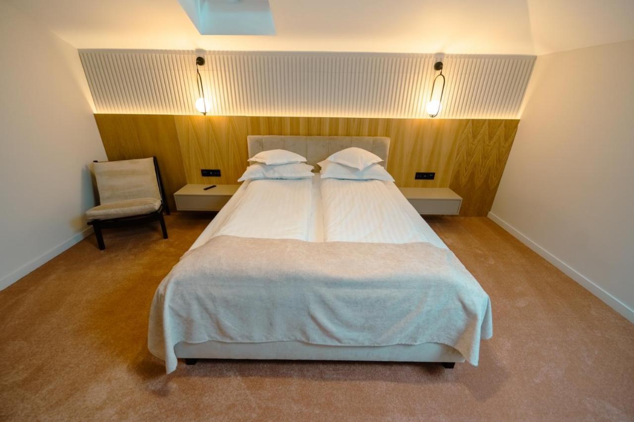 Crama Jelna Resort & Spa Orheiu Bistriţei Eksteriør billede